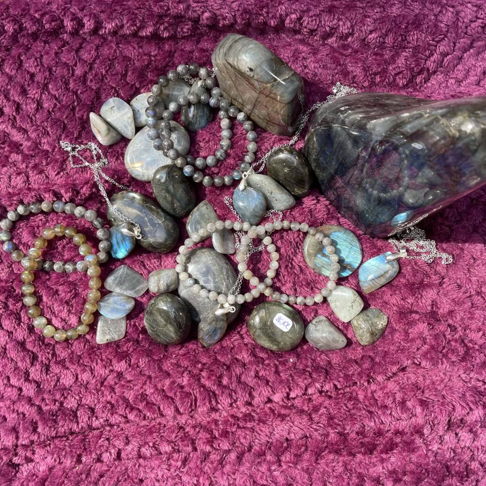 Au chaudron - Vente d'accessoires spirituels à Nantes - 17